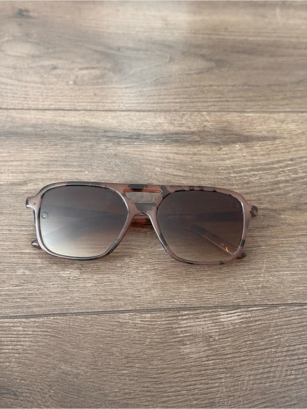 Aerie Skinny Oval Sunglasses